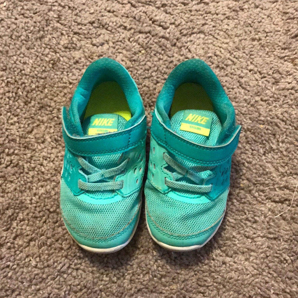 Toddler Nike shoes